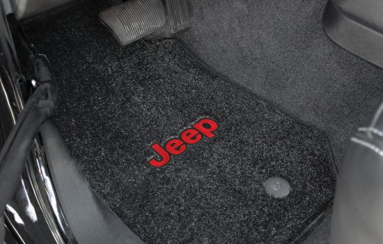 Jeep Red Logo Ultimat Mats Ebony Driver
